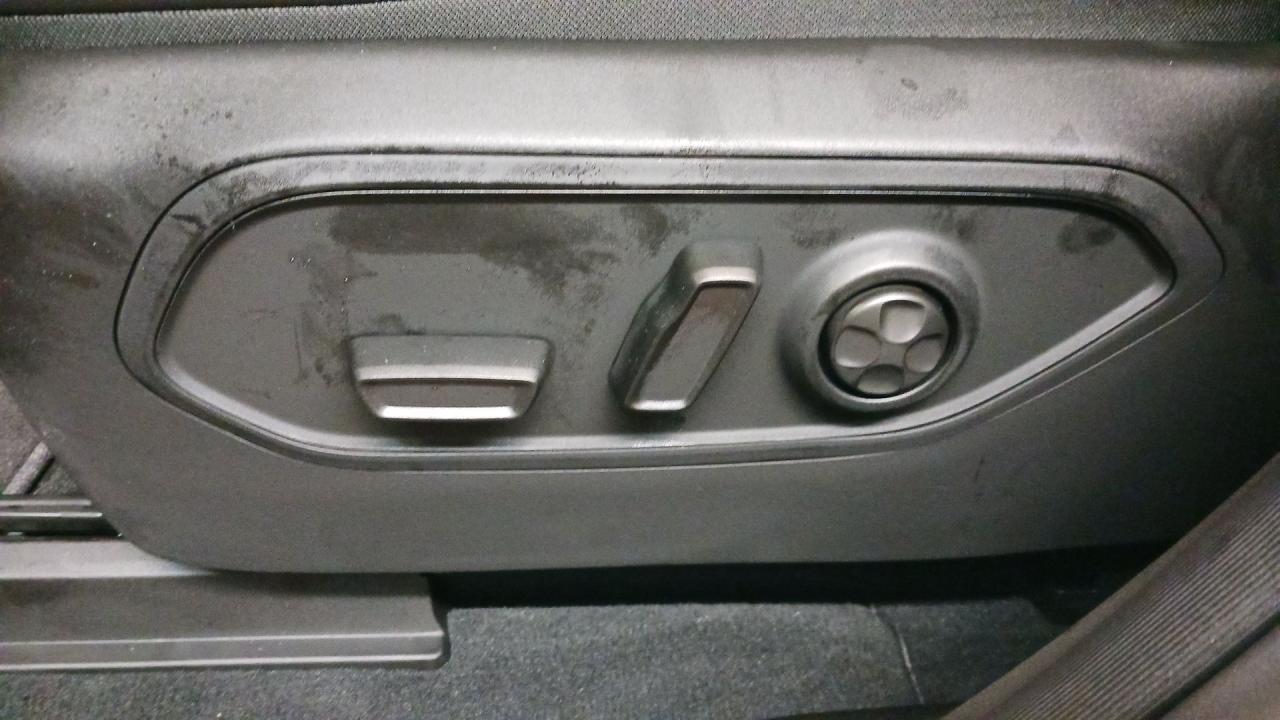 2025 Jeep Grand Cherokee LIMITED 4X4 Photo