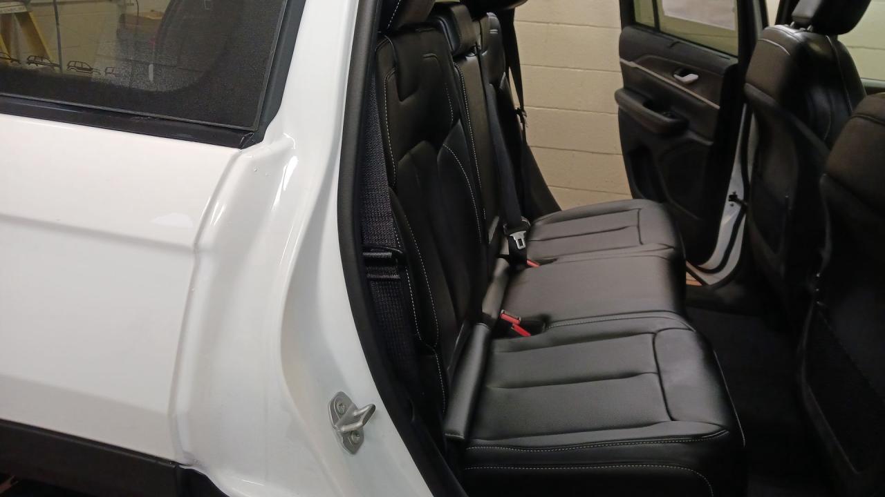 2025 Jeep Grand Cherokee LIMITED 4X4 Photo