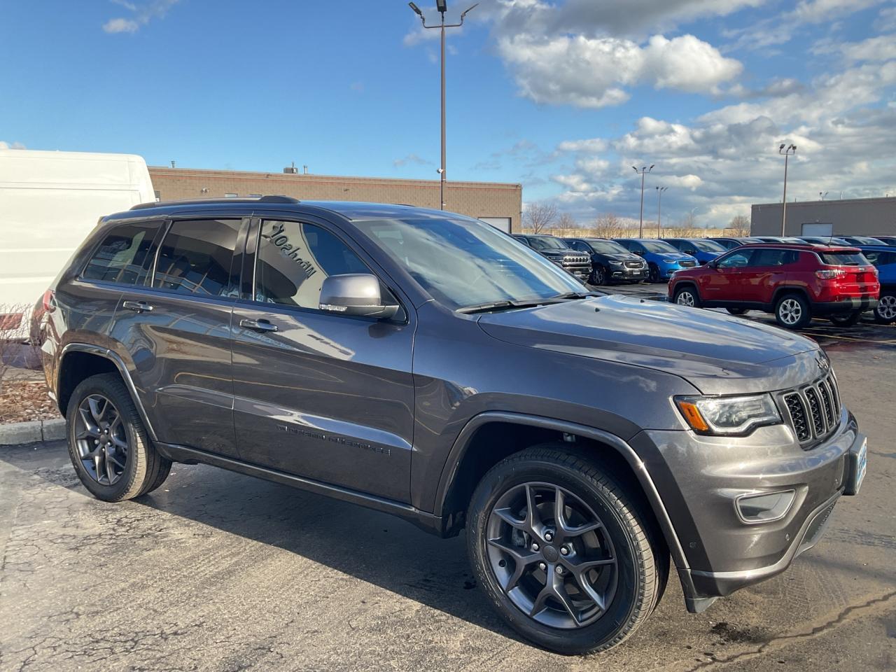 2021 Jeep Grand Cherokee  Photo2