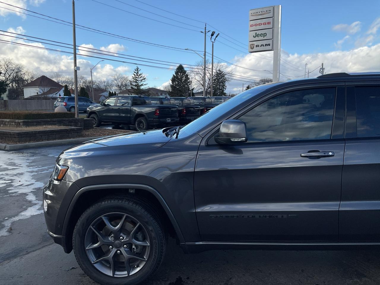 2021 Jeep Grand Cherokee  Photo