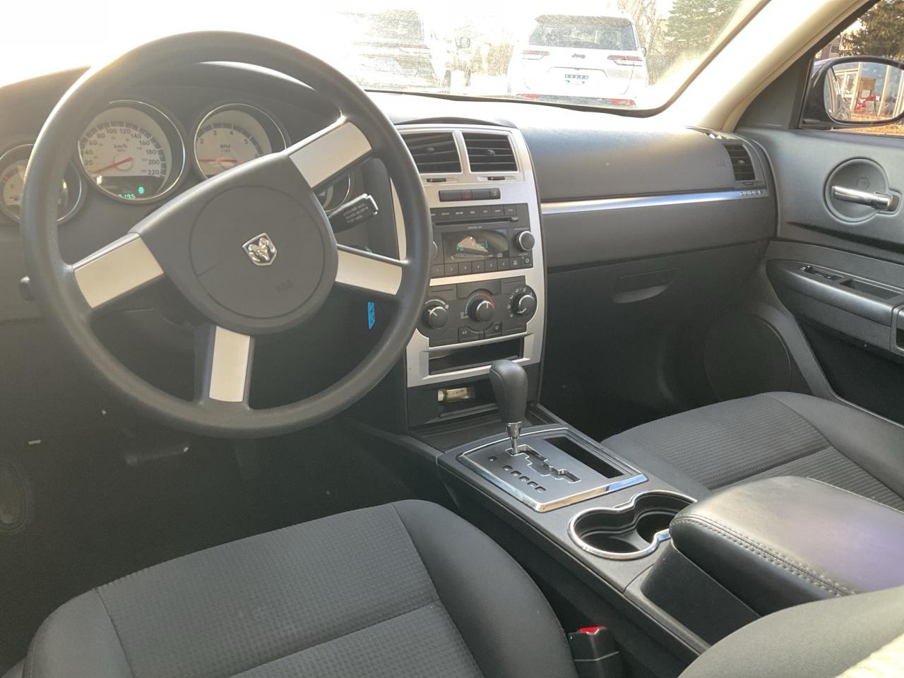 2010 Dodge Charger  Photo