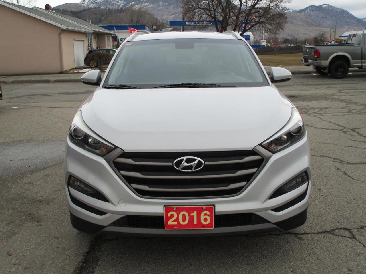 2016 Hyundai Tucson PREMIUM AWD 1.6T - Photo #2