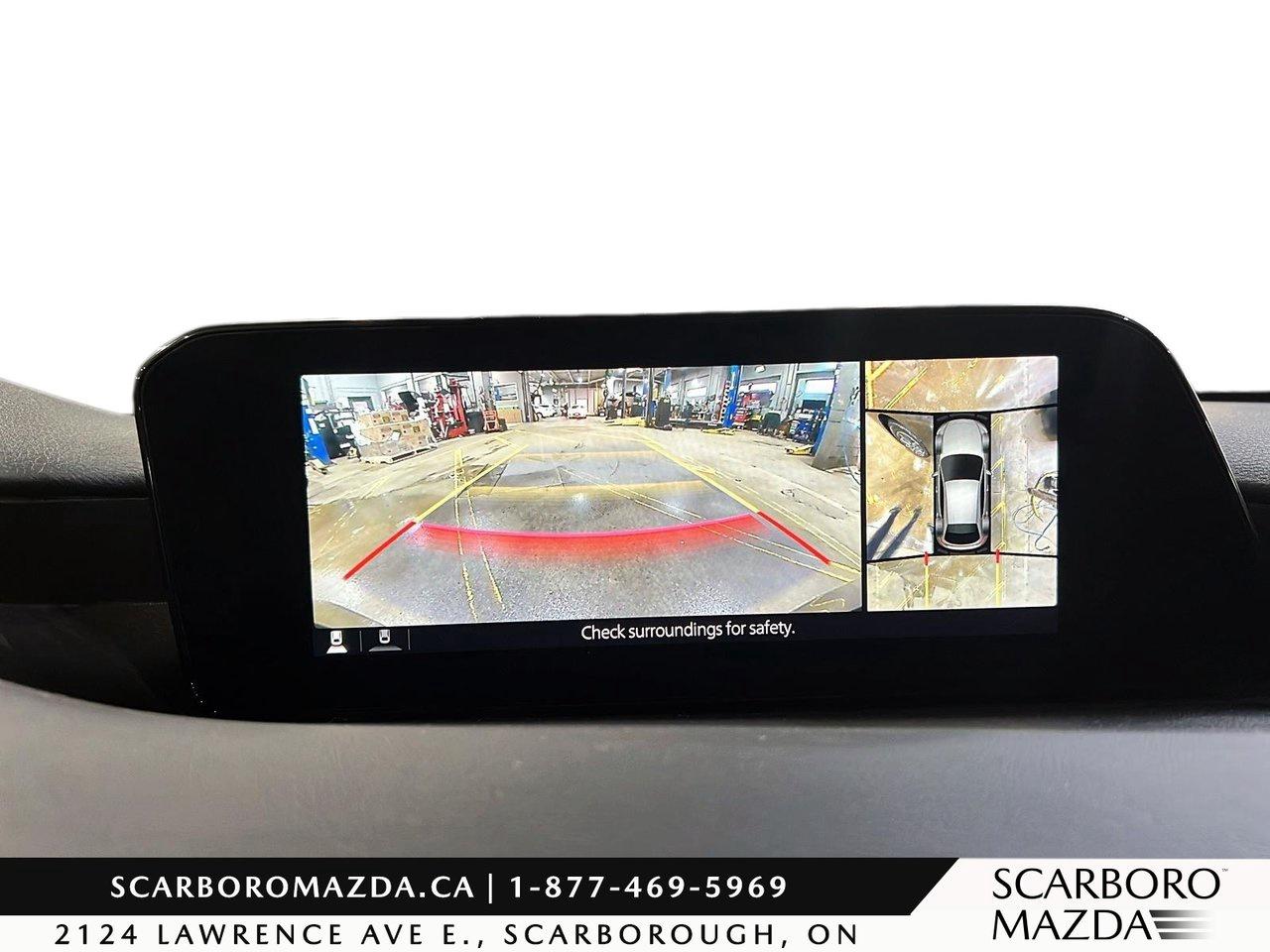 2023 Mazda MAZDA3 SPORT GT Photo