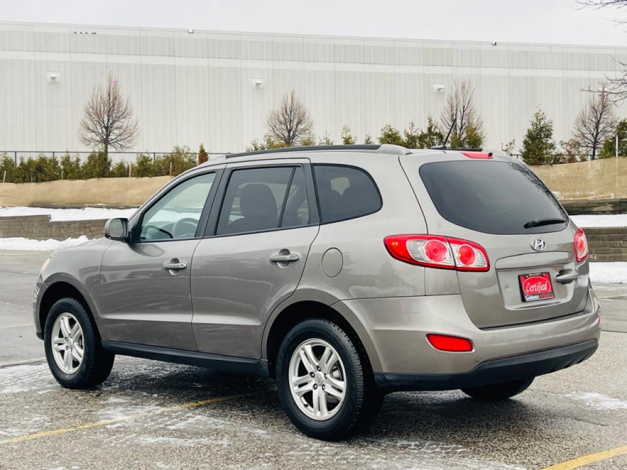 2011 Hyundai Santa Fe Front-wheel Drive 4dr I4 Photo