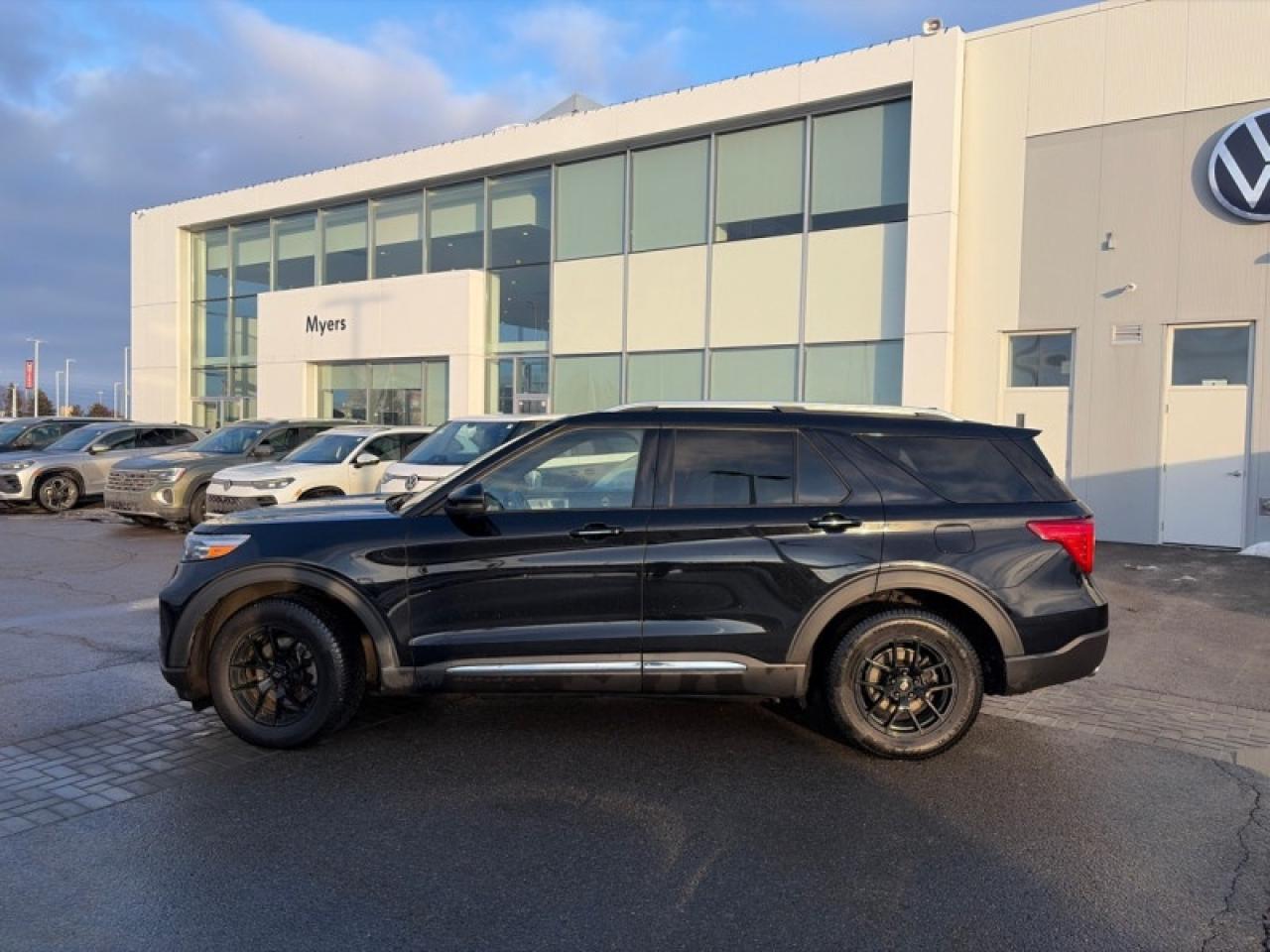 2020 Ford Explorer Limited  - Leather Seats -  Cooled Seats Photo
