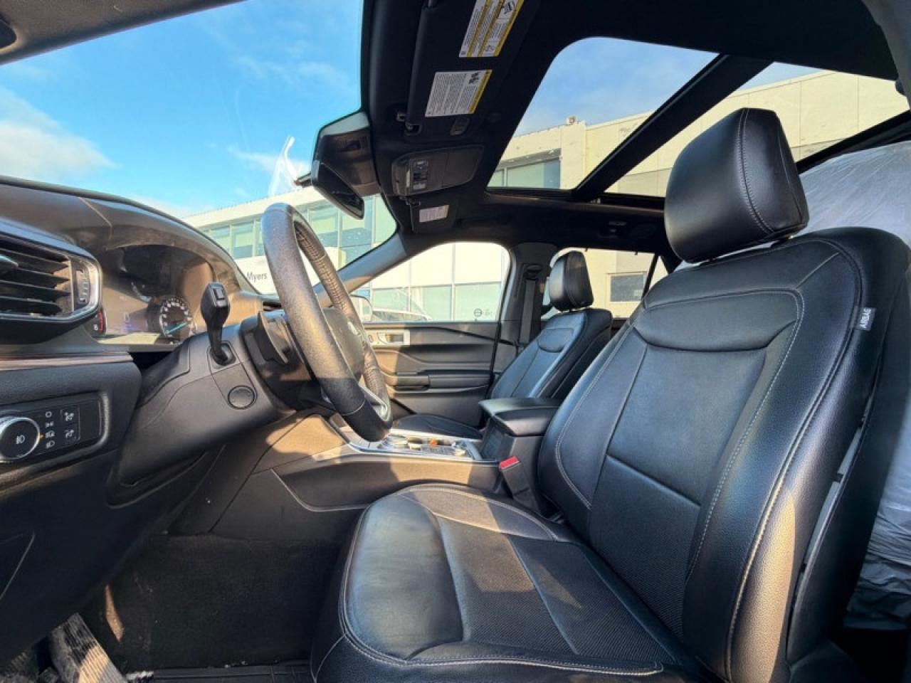 2020 Ford Explorer Limited  - Leather Seats -  Cooled Seats Photo