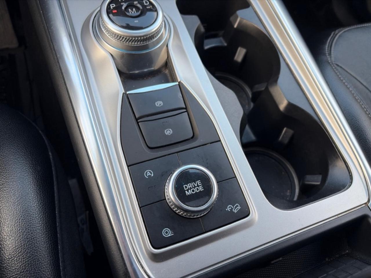 2020 Ford Explorer Limited  - Leather Seats -  Cooled Seats Photo