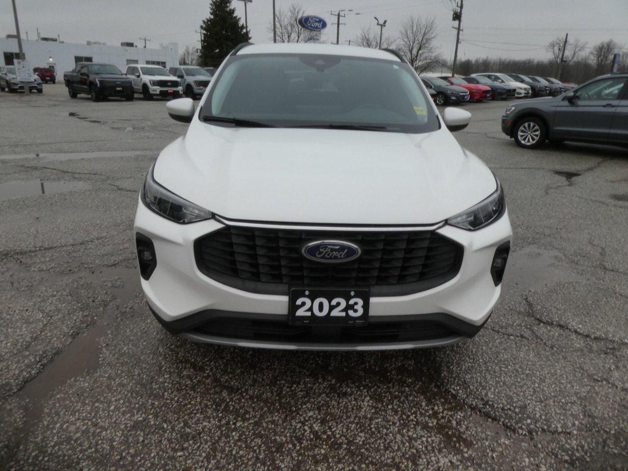 2023 Ford Escape PHEV Photo