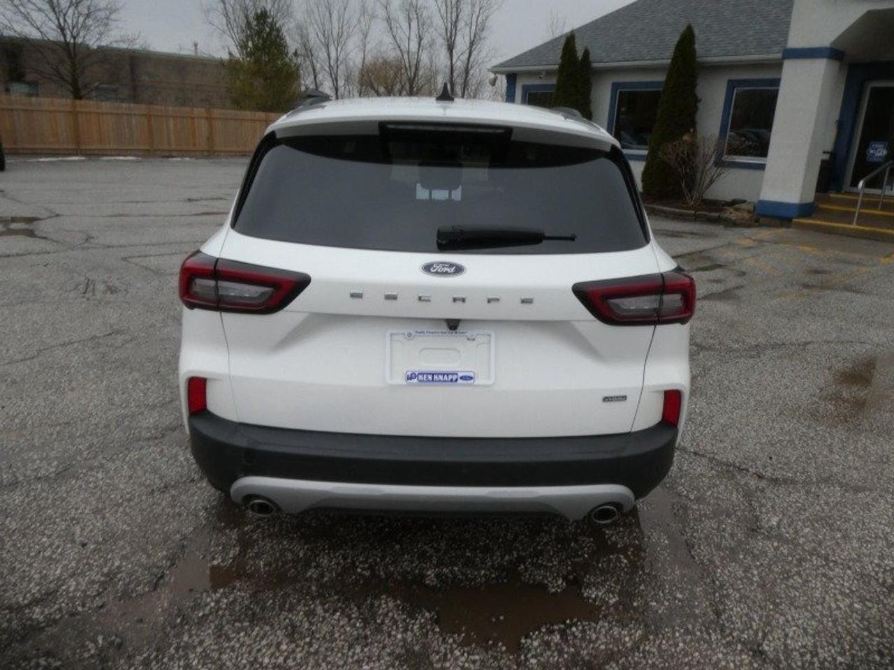 2023 Ford Escape Plug-In Hybrid Base Photo3