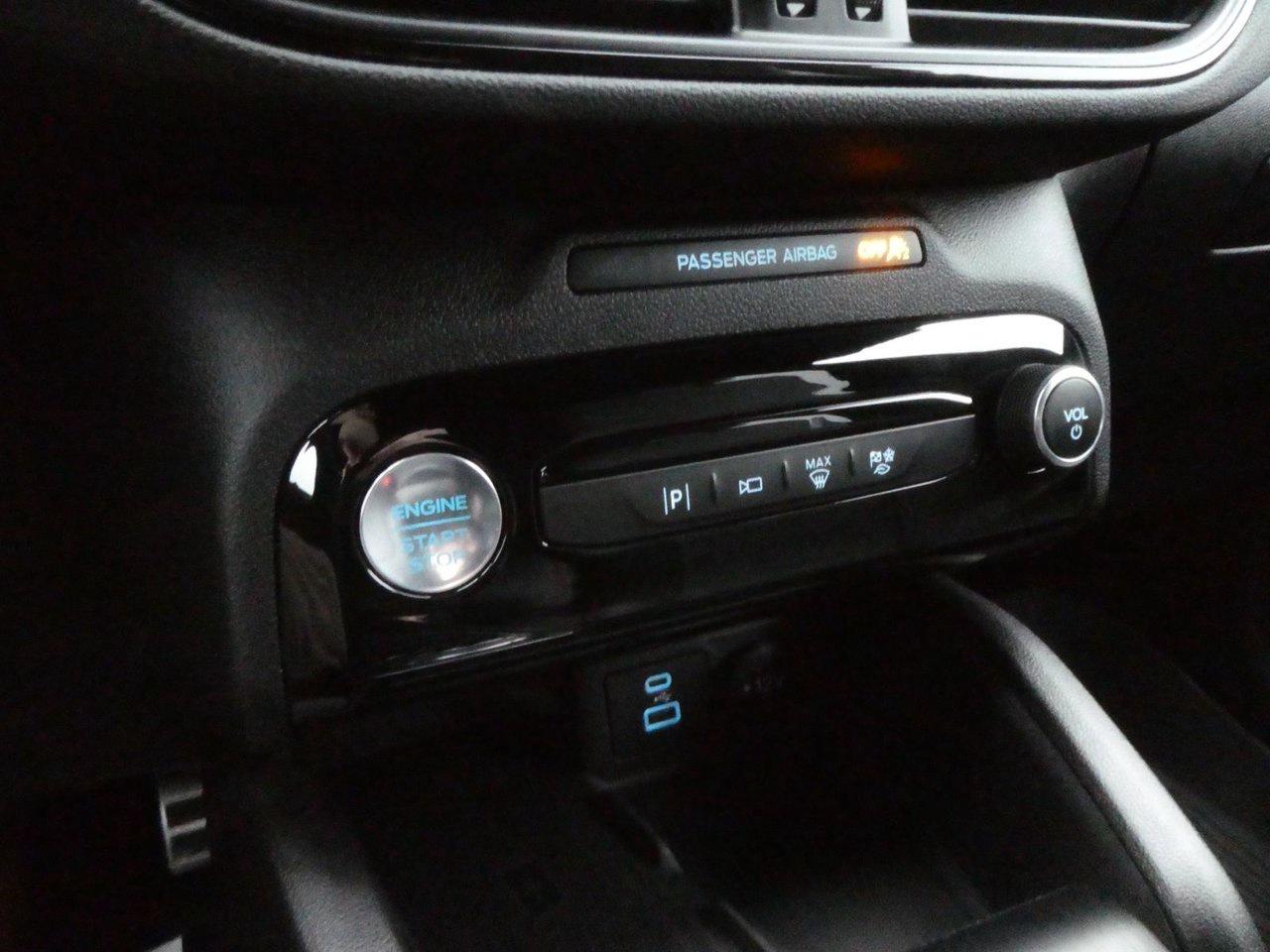 2023 Ford Escape ST LINE ST-LINE E Photo