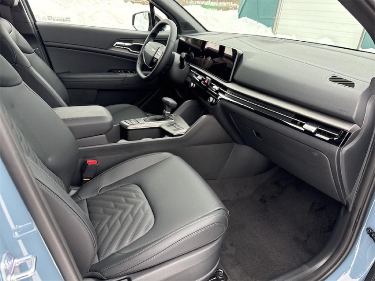 2026 Kia Sportage X-Line AWD  Heated Steering Wheel Photo