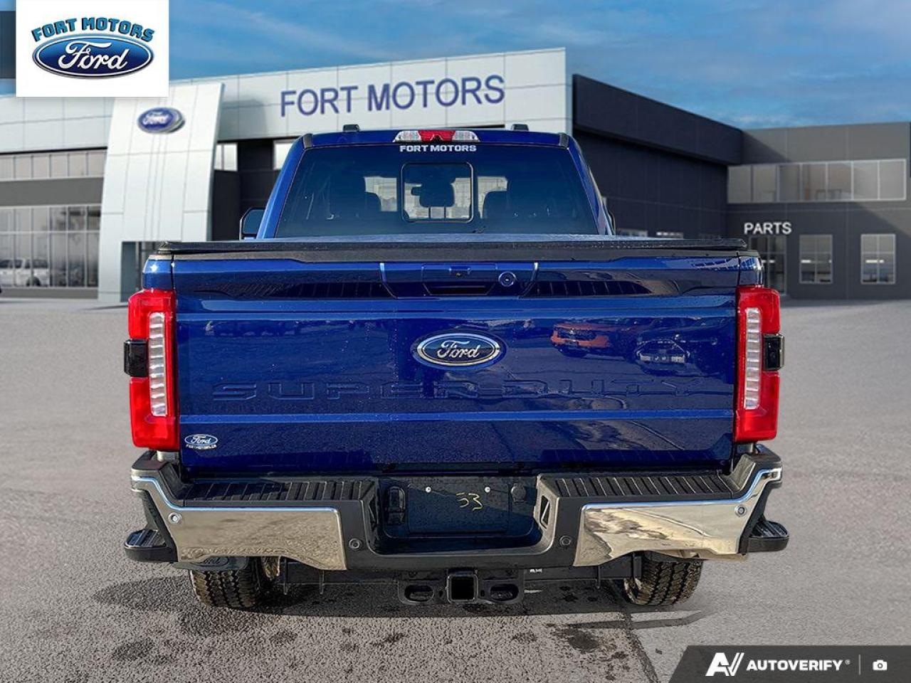 2026 Ford SUPERDUTY F-350® Lariat® Photo4
