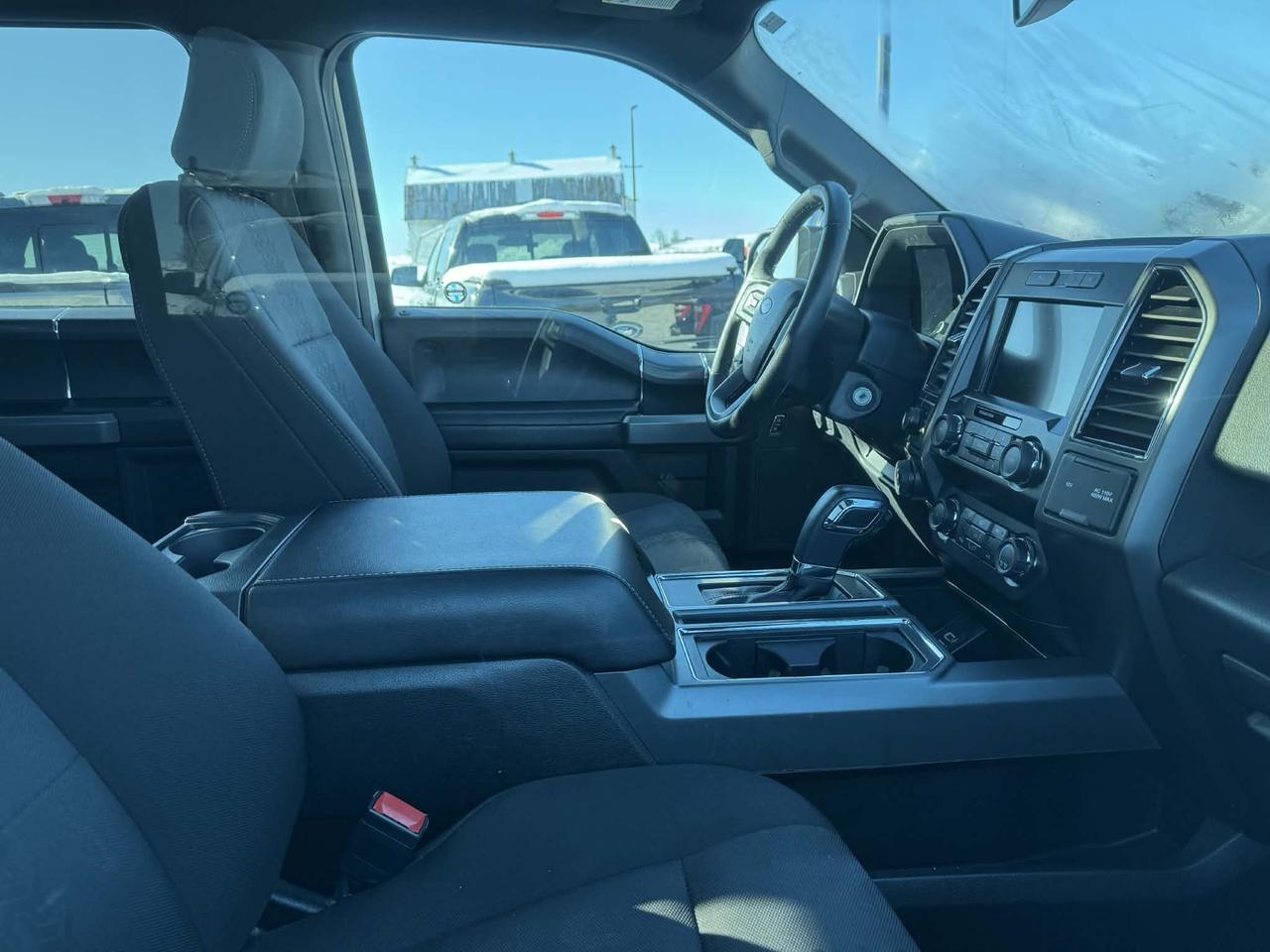 2020 Ford F-150 XLT Photo
