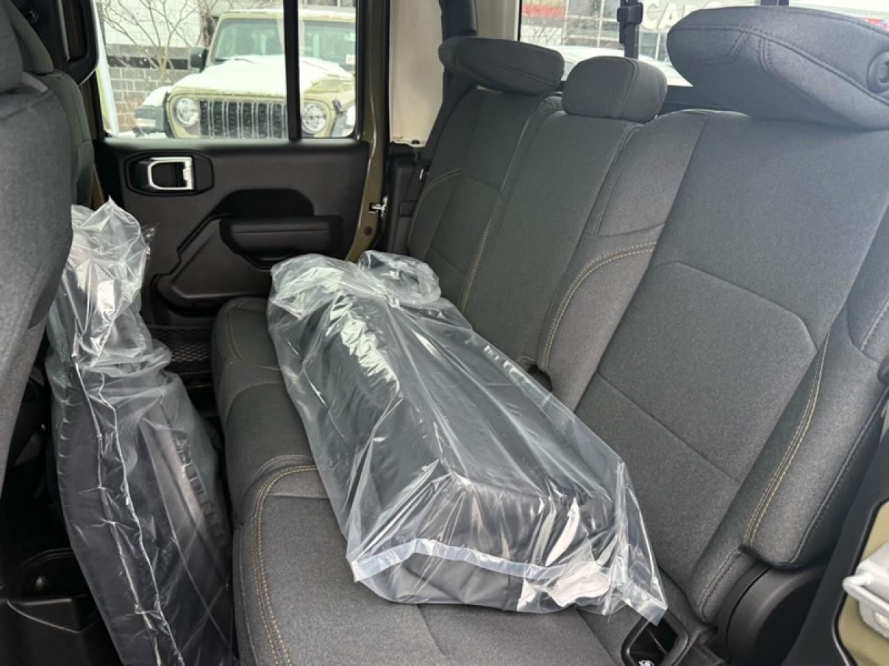 2026 Jeep Gladiator Willys  - Freedom Top Photo