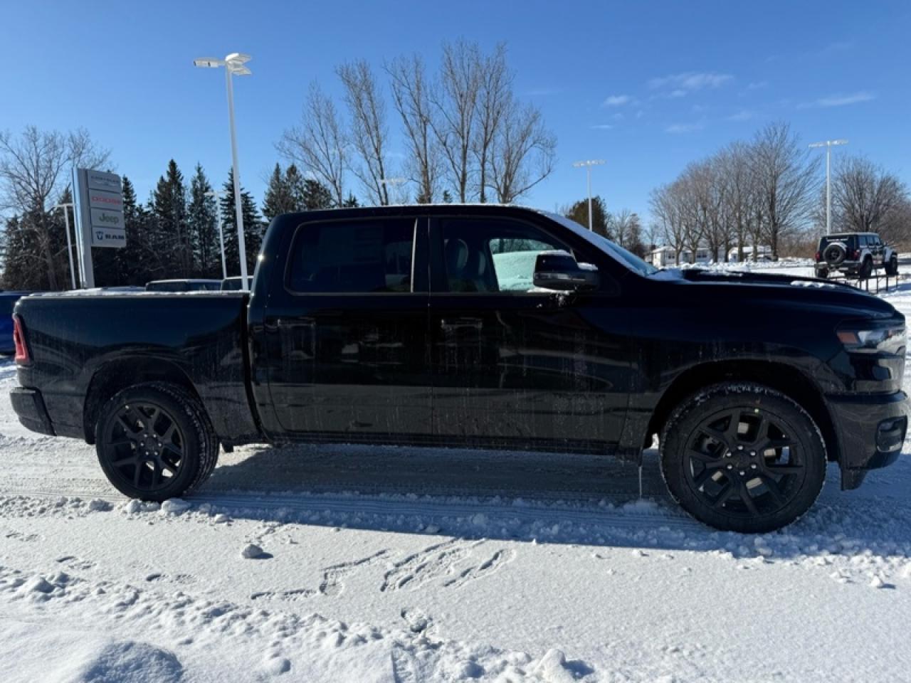 2026 RAM 1500 Sport  - Leather Seats - Night Edition Photo