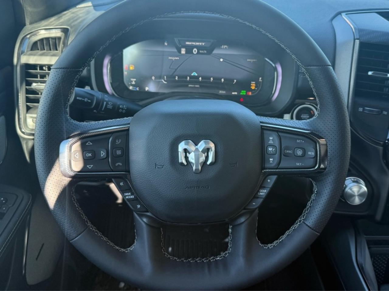 2026 RAM 1500 Sport  - Leather Seats - Night Edition Photo2
