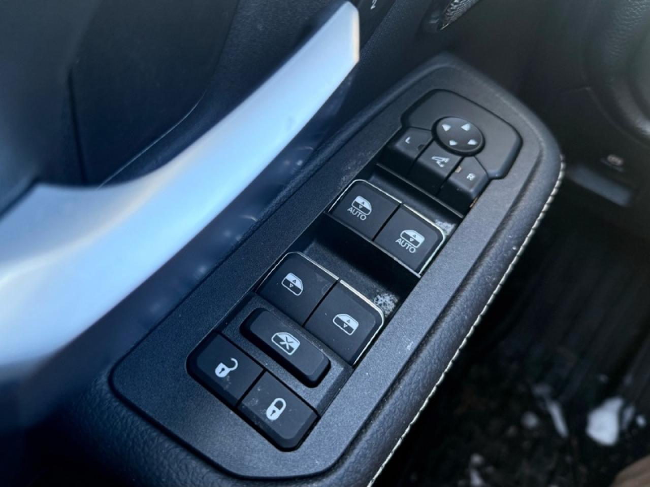 2026 RAM 1500 Sport  - Leather Seats - Night Edition Photo