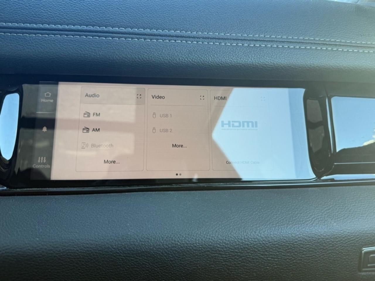 2026 RAM 1500 Sport  - Leather Seats - Night Edition Photo