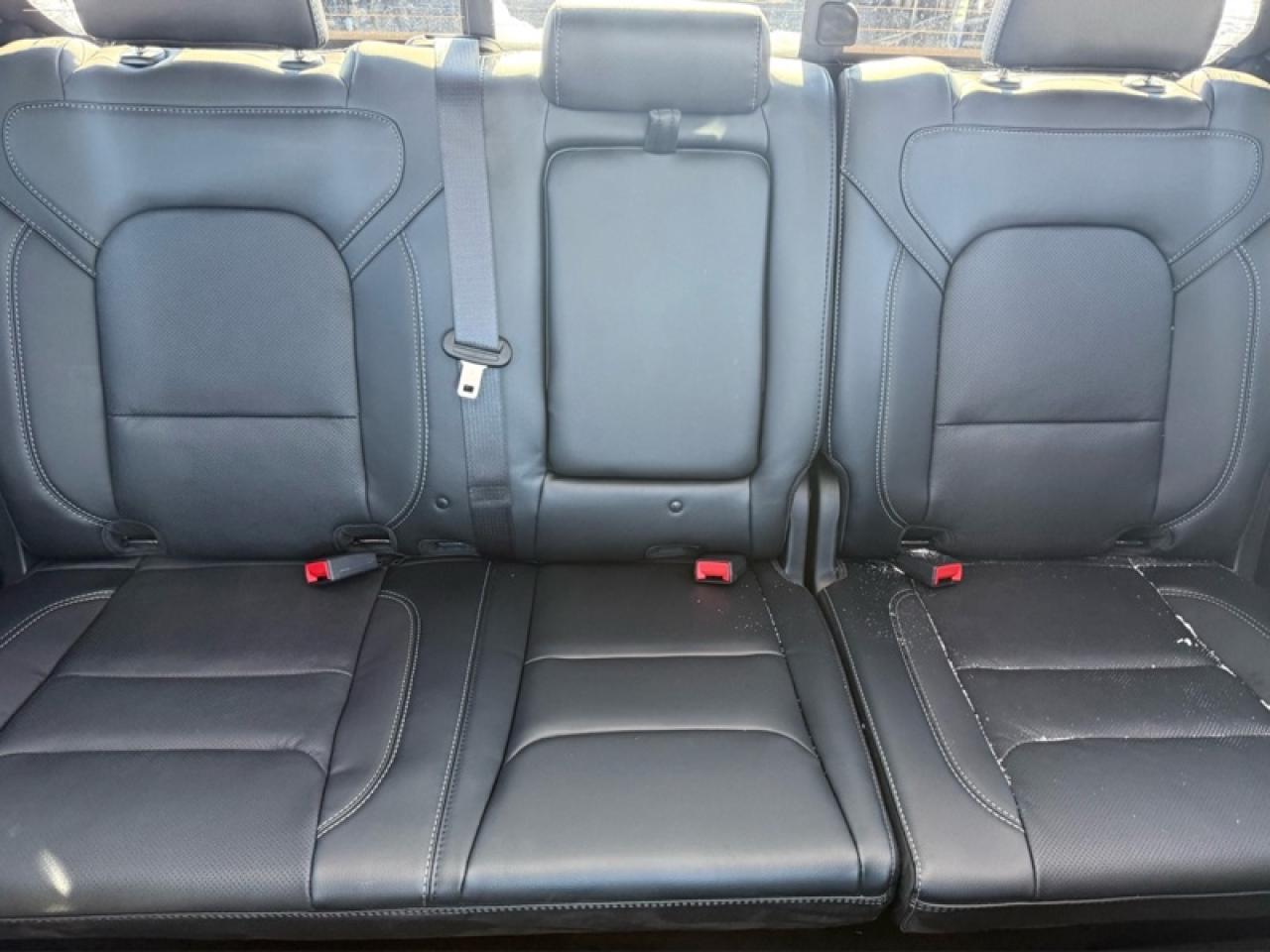 2026 RAM 1500 Sport  - Leather Seats - Night Edition Photo