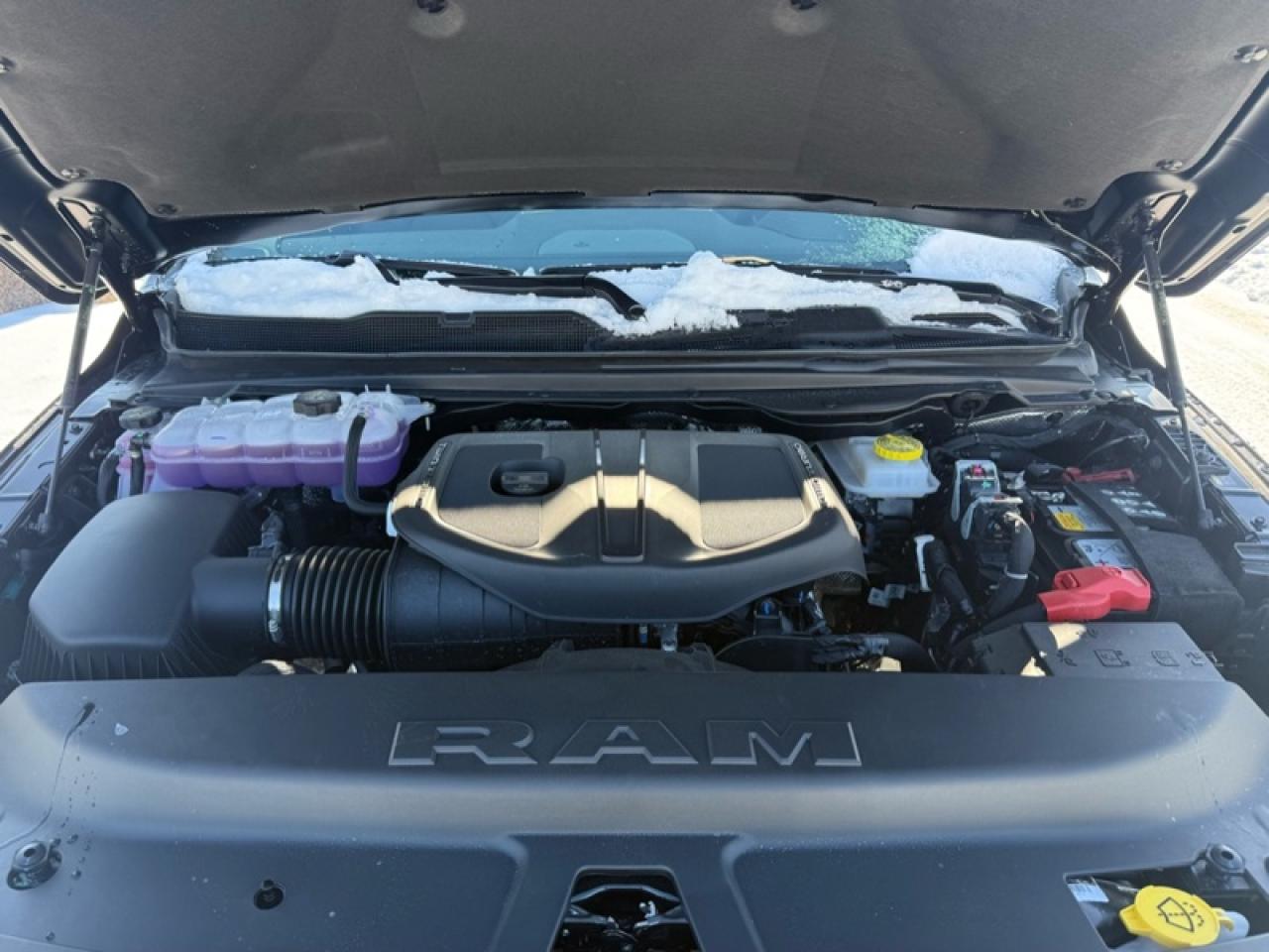 2026 RAM 1500 Sport  - Leather Seats - Night Edition Photo