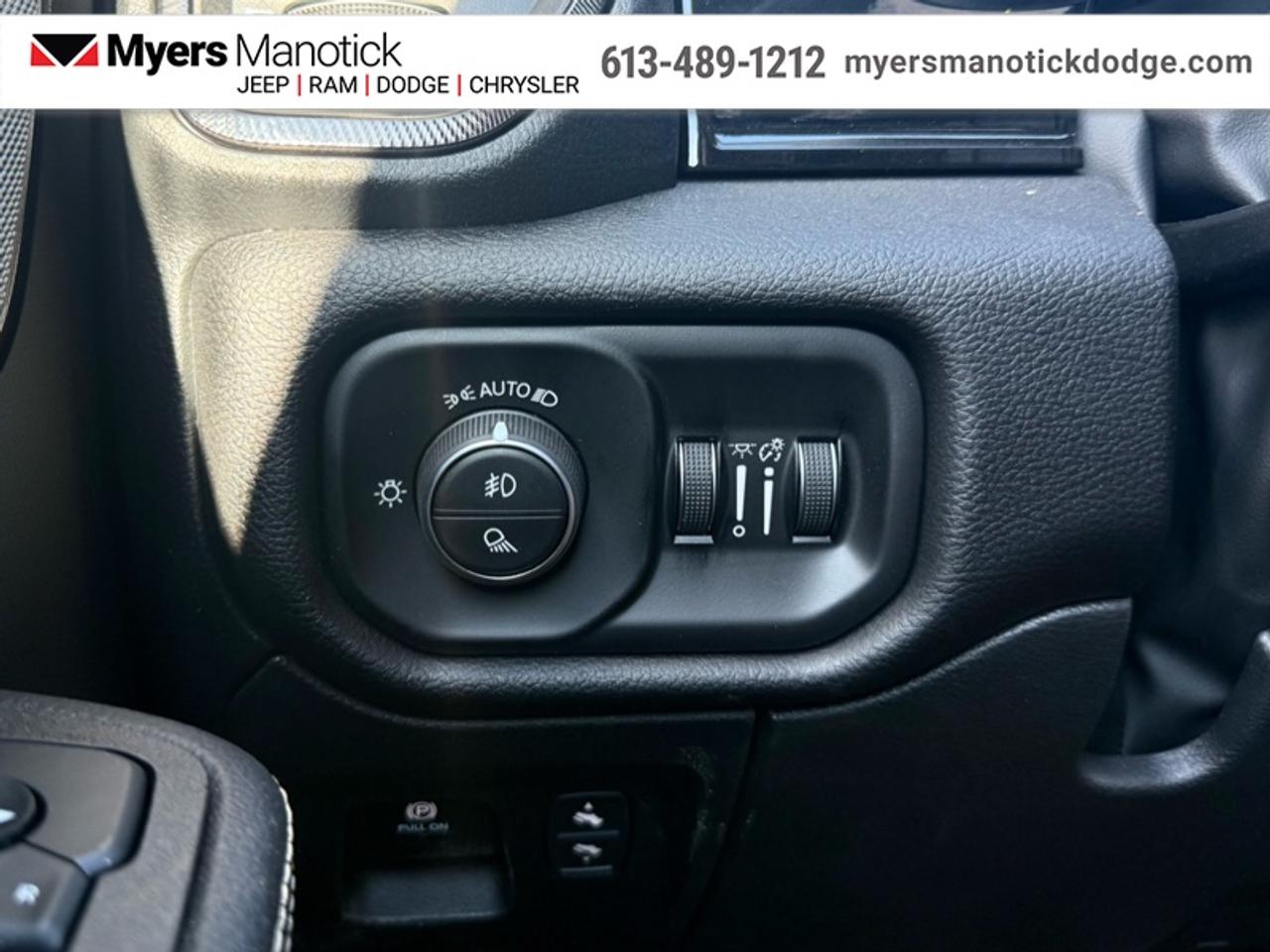 2026 RAM 1500 Sport  - Leather Seats - Night Edition Photo