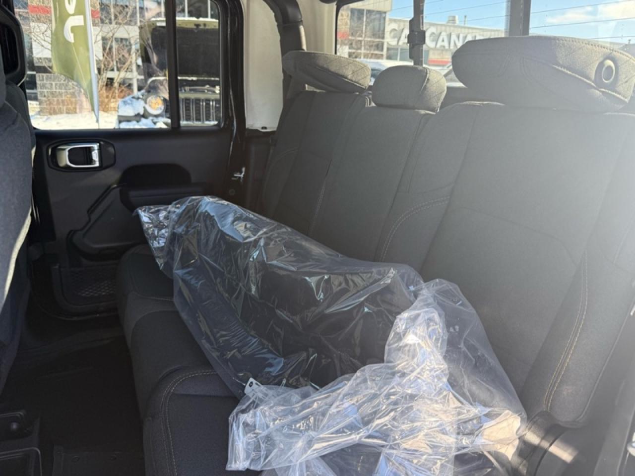 2026 Jeep Gladiator Willys  - Freedom Top Photo