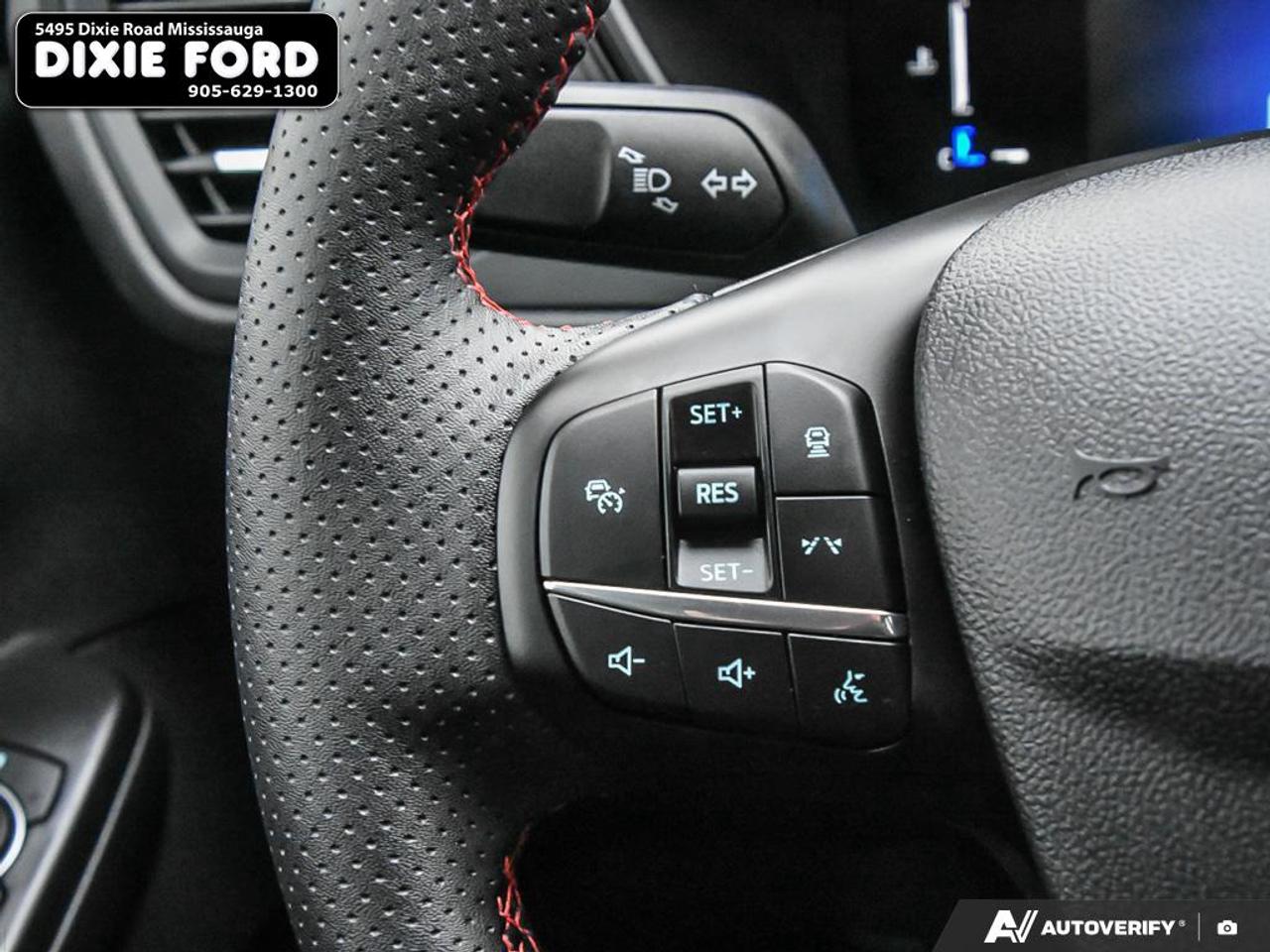 2025 Ford Escape ST-Line Photo