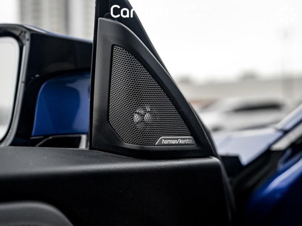 2025 BMW M2 Carbon Roof Carbon Interior M Sport Seats & Wheel Remote Start Photo