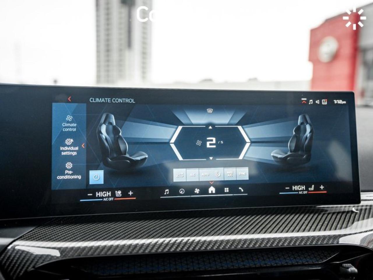 2025 BMW M2 Carbon Roof Carbon Interior M Sport Seats & Wheel Remote Start Photo