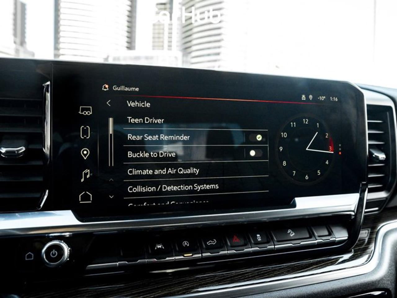 2024 GMC Sierra 1500 Elevation 4WD 157" V8 13.4'' Screen Captain Seats Side Steps Photo