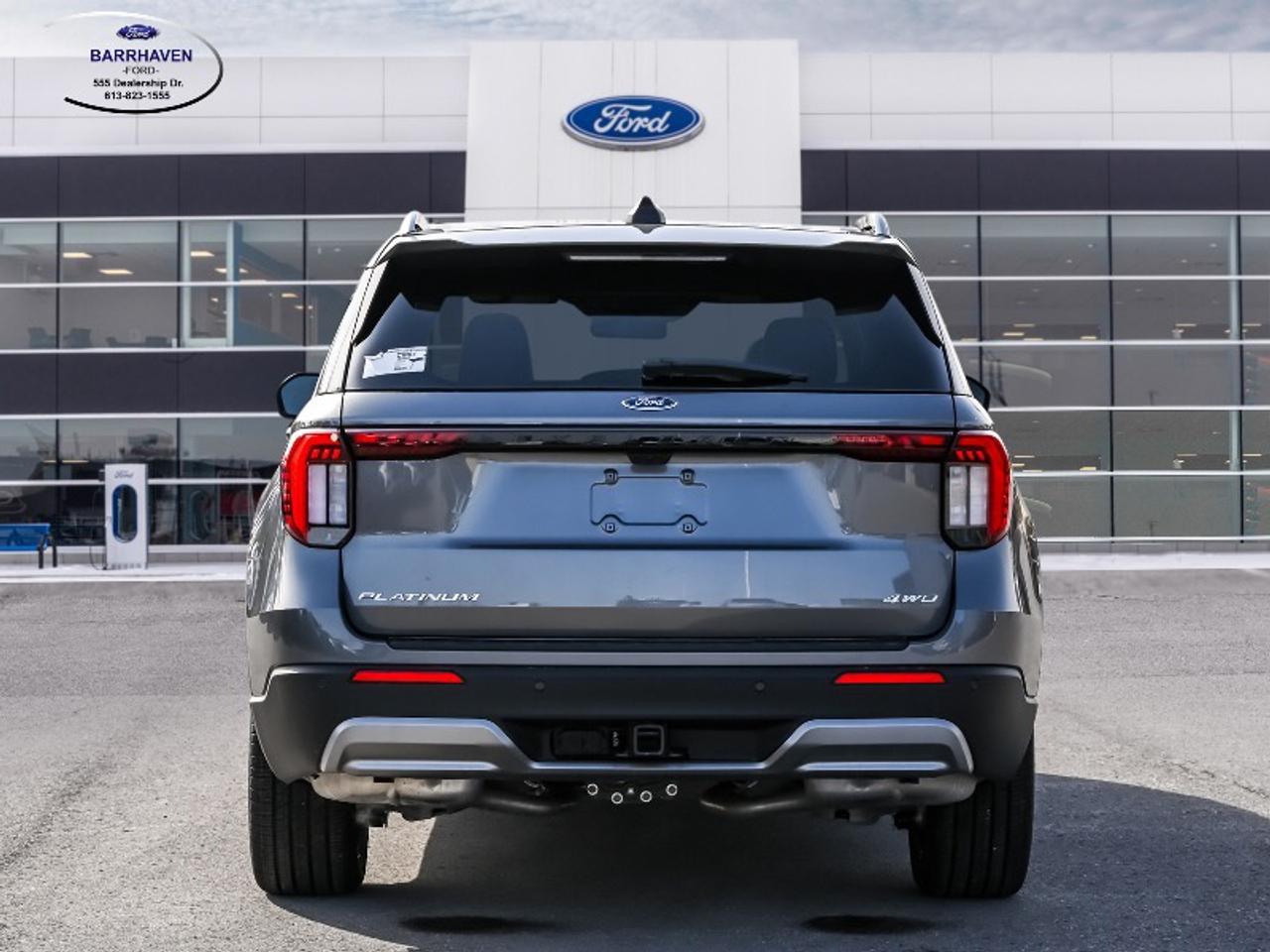 2026 Ford Explorer Platinum Photo3