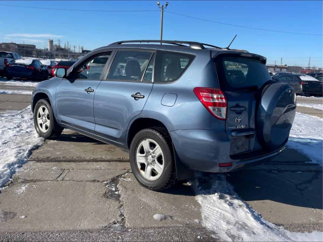 2010 Toyota RAV4 I4 Photo4