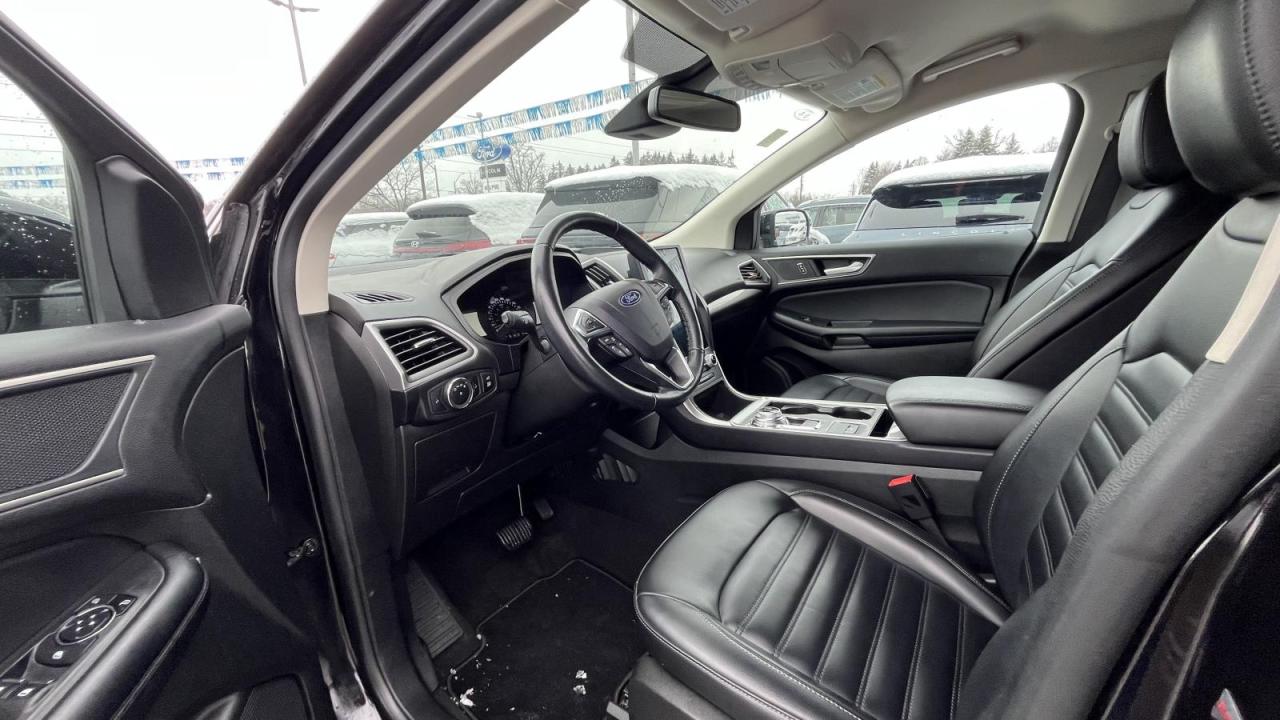 2023 Ford Edge SEL Photo