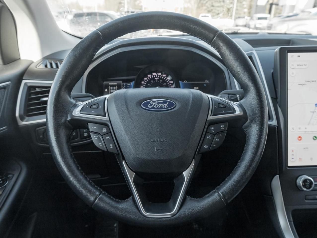 2023 Ford Edge SEL Photo