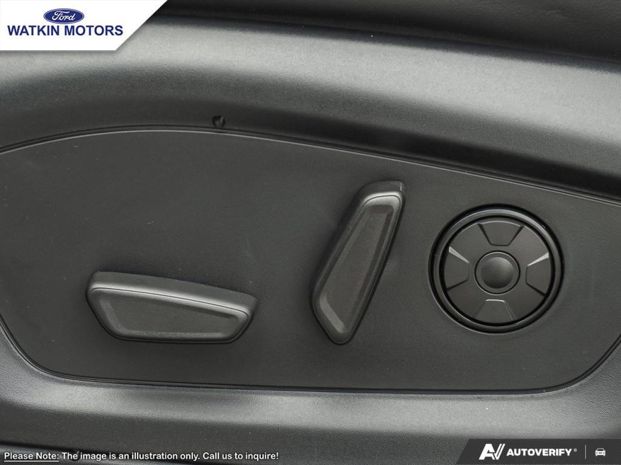 2025 Ford Explorer ST-Line Photo25