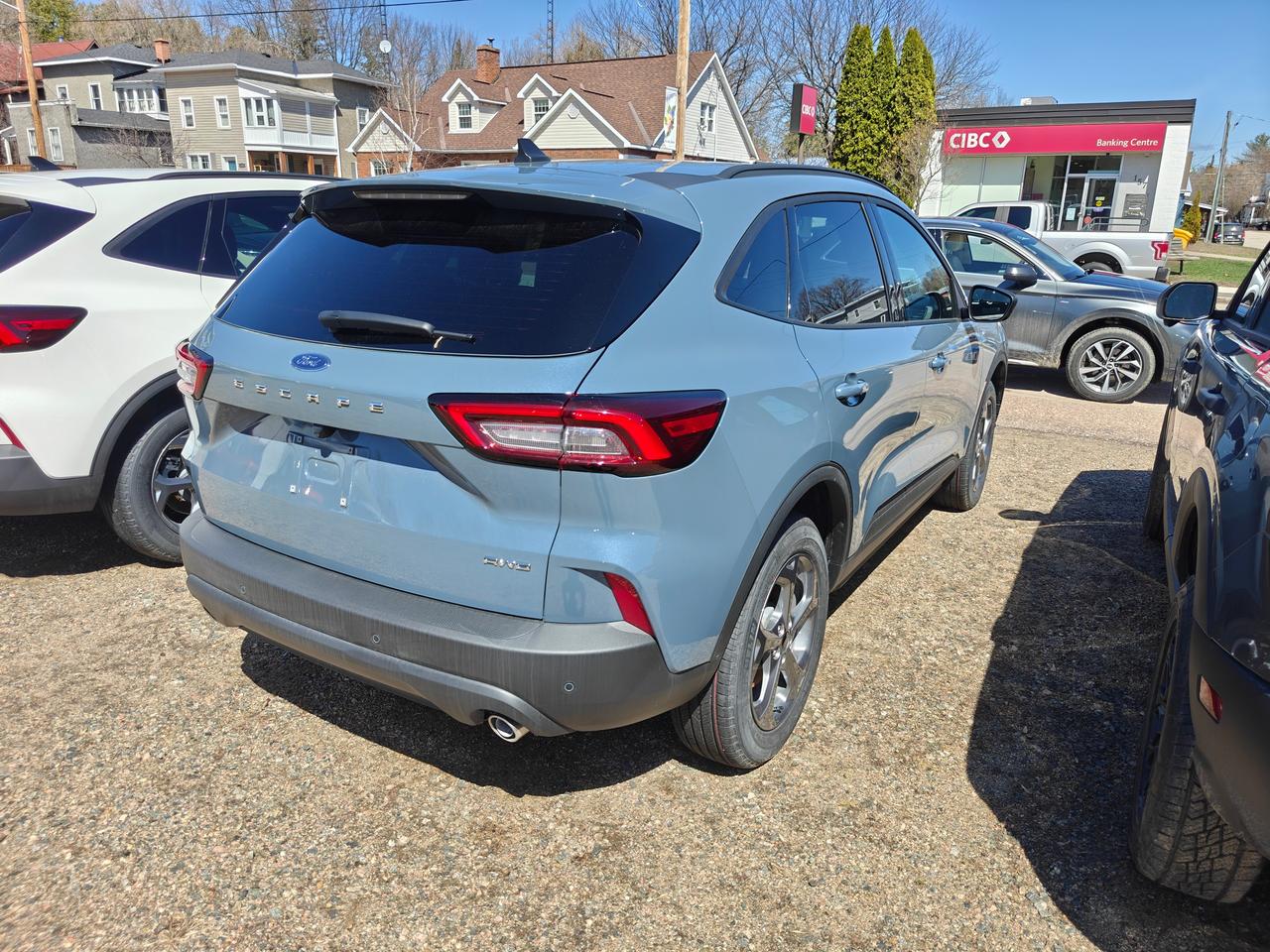 2026 Ford Escape ST-Line AWD Photo