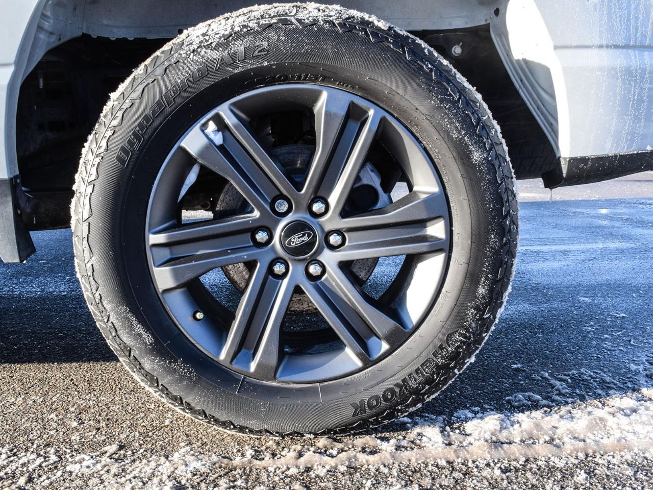 2023 Ford F-150 Lariat 4WD SuperCrew 5.5' Box Photo