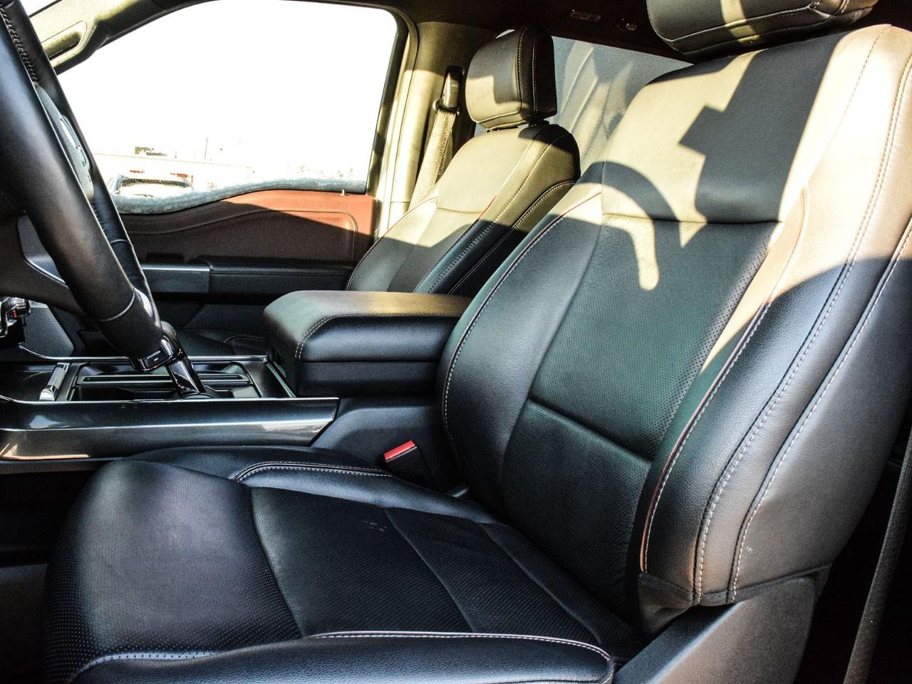 2023 Ford F-150 Lariat 4WD SuperCrew 5.5' Box Photo