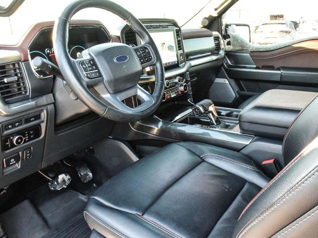 2023 Ford F-150 Lariat 4WD SuperCrew 5.5' Box Photo