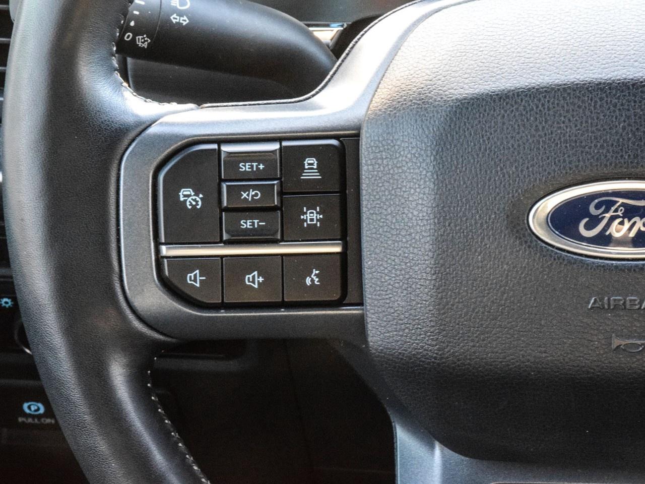 2023 Ford F-150 Lariat 4WD SuperCrew 5.5' Box Photo