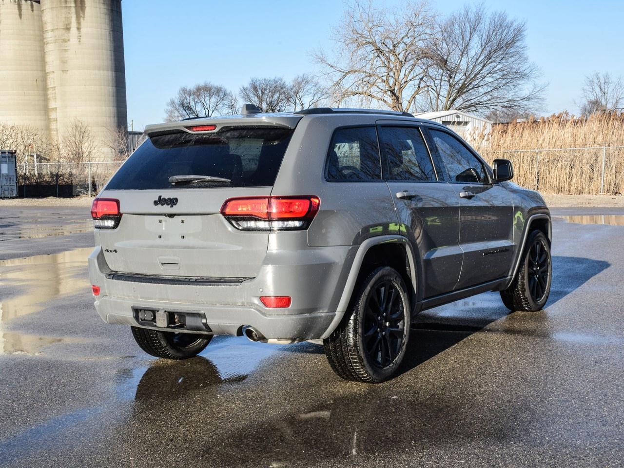 2021 Jeep Grand Cherokee ALTITUDE 4X4 Photo3
