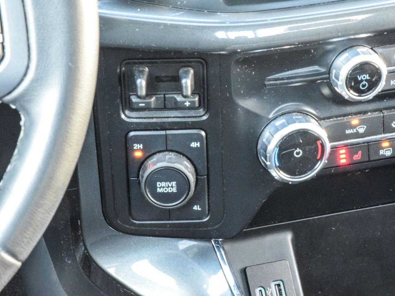 2023 Ford F-150 XLT 4WD SuperCrew 5.5' Box Photo