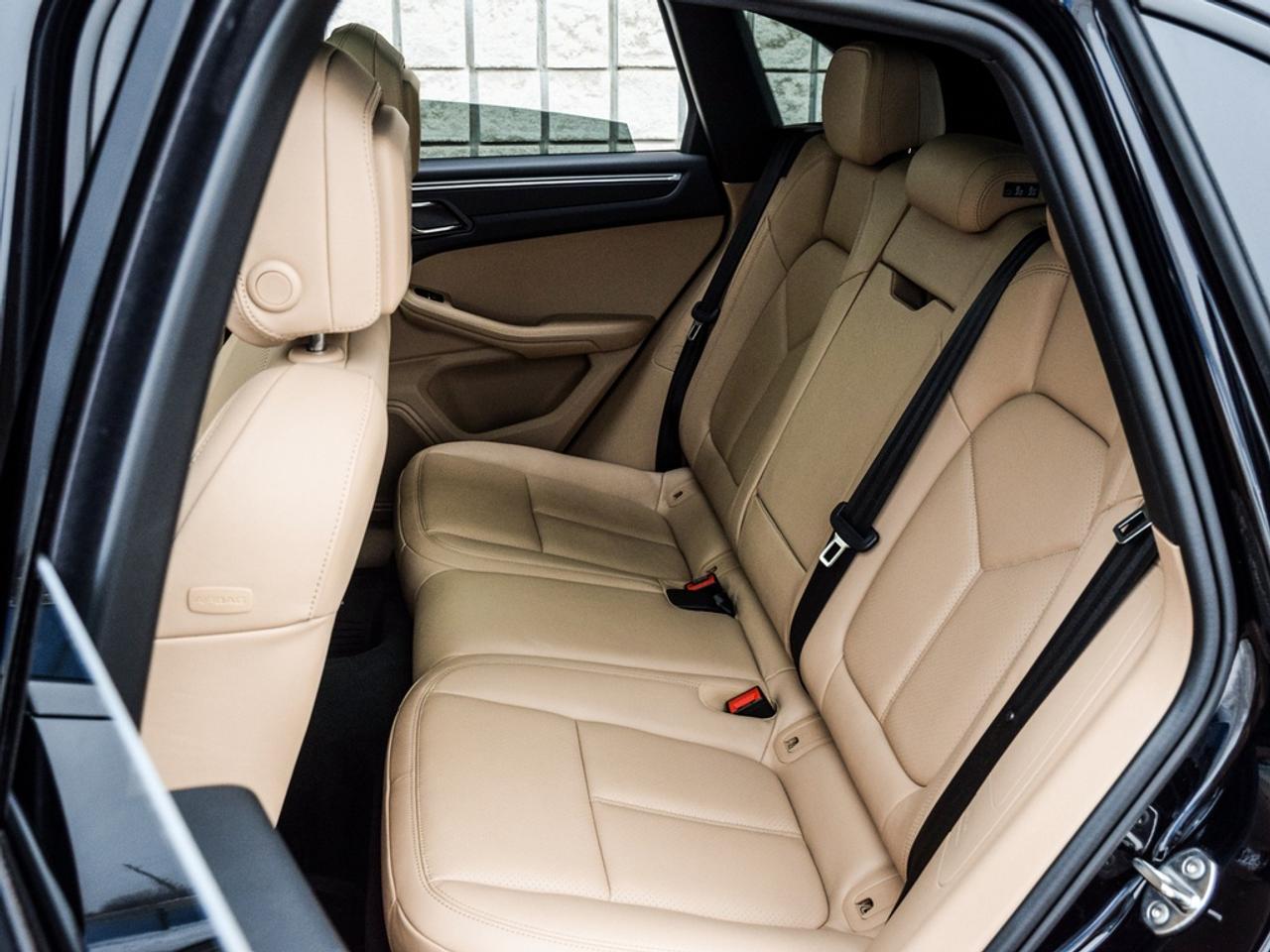 2024 Porsche Macan  Photo