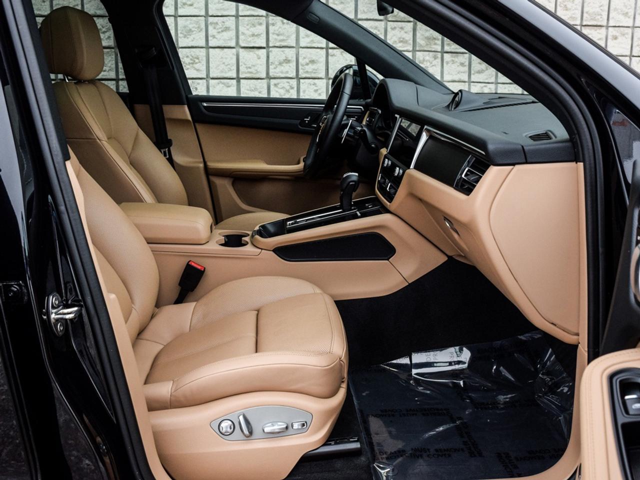 2024 Porsche Macan  Photo