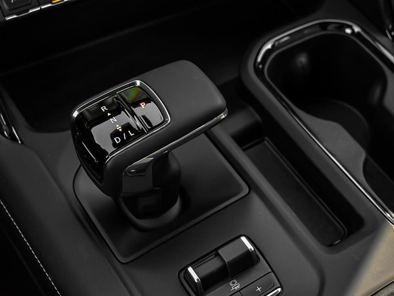 2026 GMC Sierra 1500 Crew Cab Short Box 4-Wheel Drive AT4X Photo