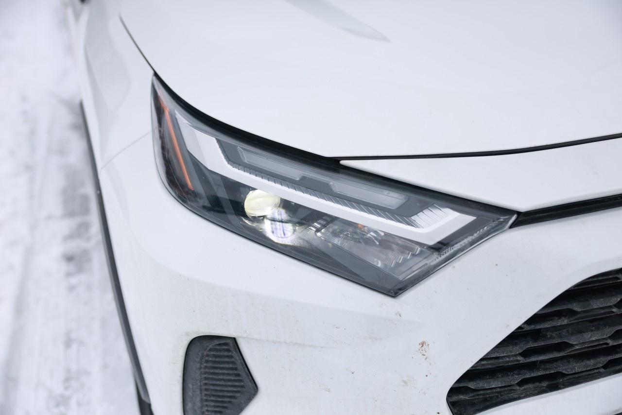 2022 Toyota RAV4 Hybrid XLE AWD Photo