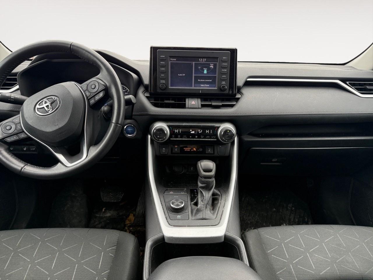 2022 Toyota RAV4 Hybrid XLE AWD Photo