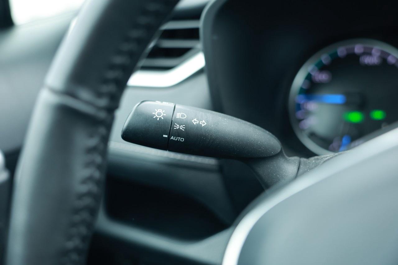 2022 Toyota RAV4 Hybrid XLE AWD Photo