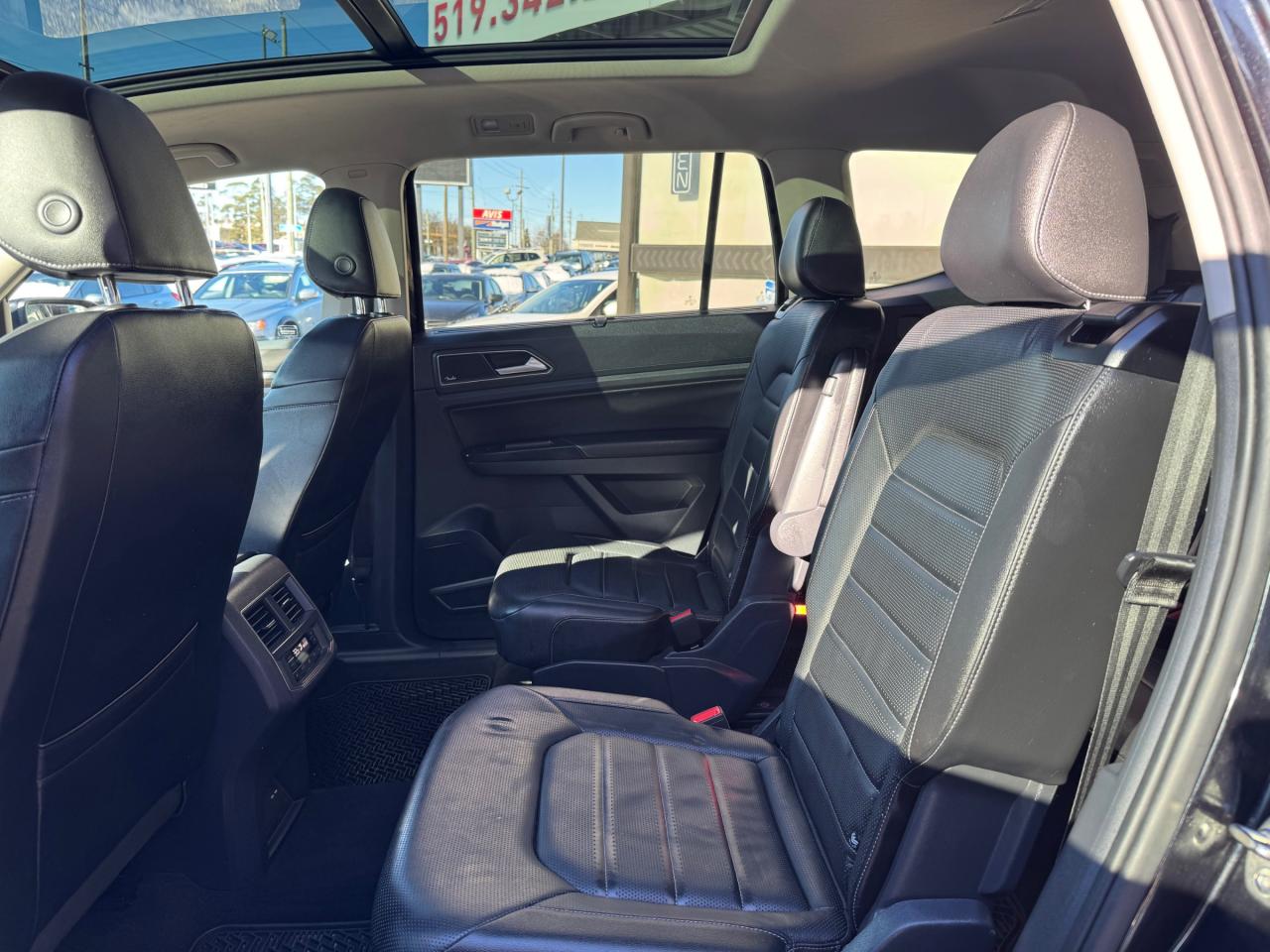 2018 Volkswagen Atlas 3.6 FSI Execline Accident Free | One Owner | Loaded Photo