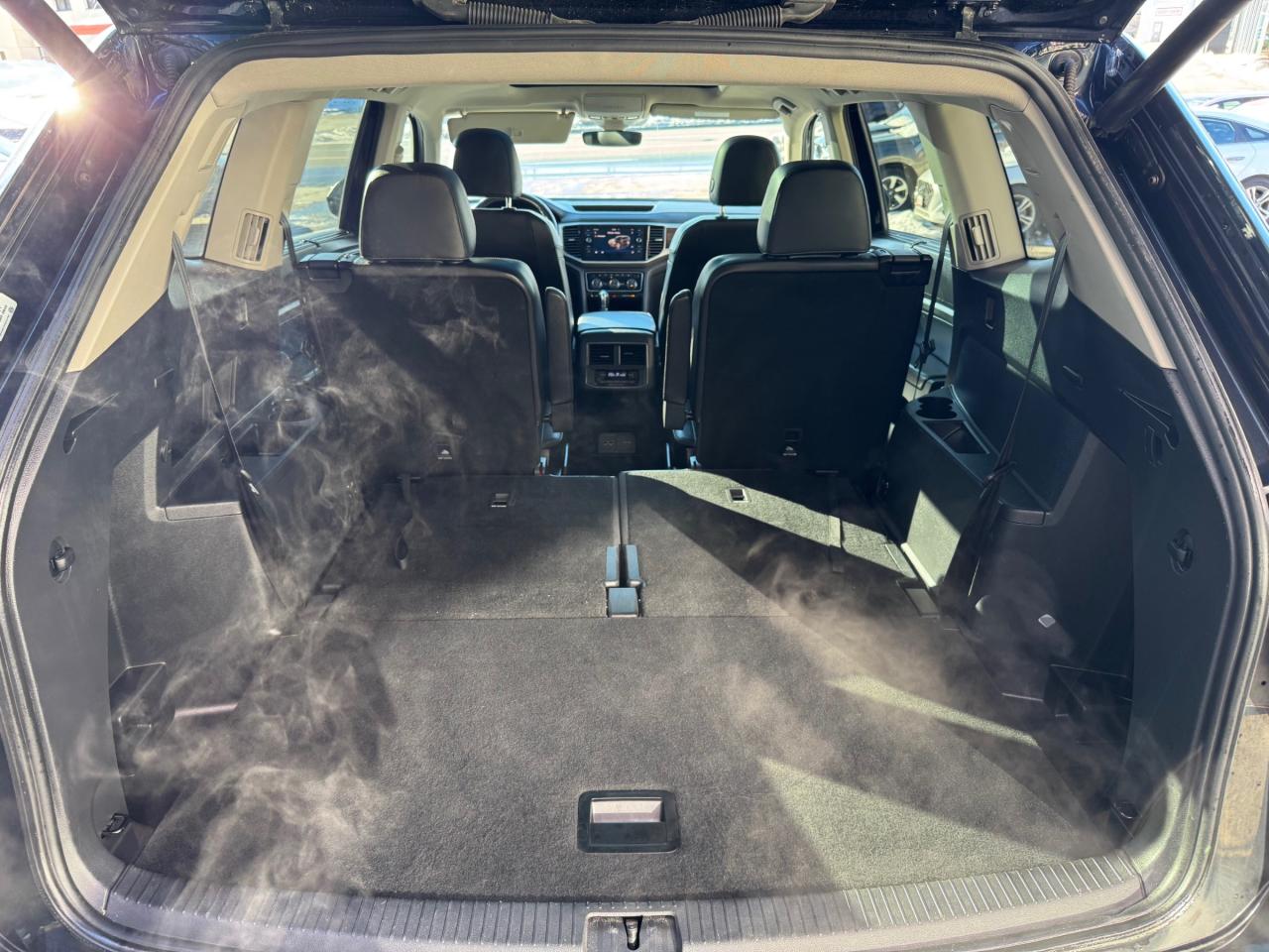 2018 Volkswagen Atlas 3.6 FSI Execline Accident Free | One Owner | Loaded Photo